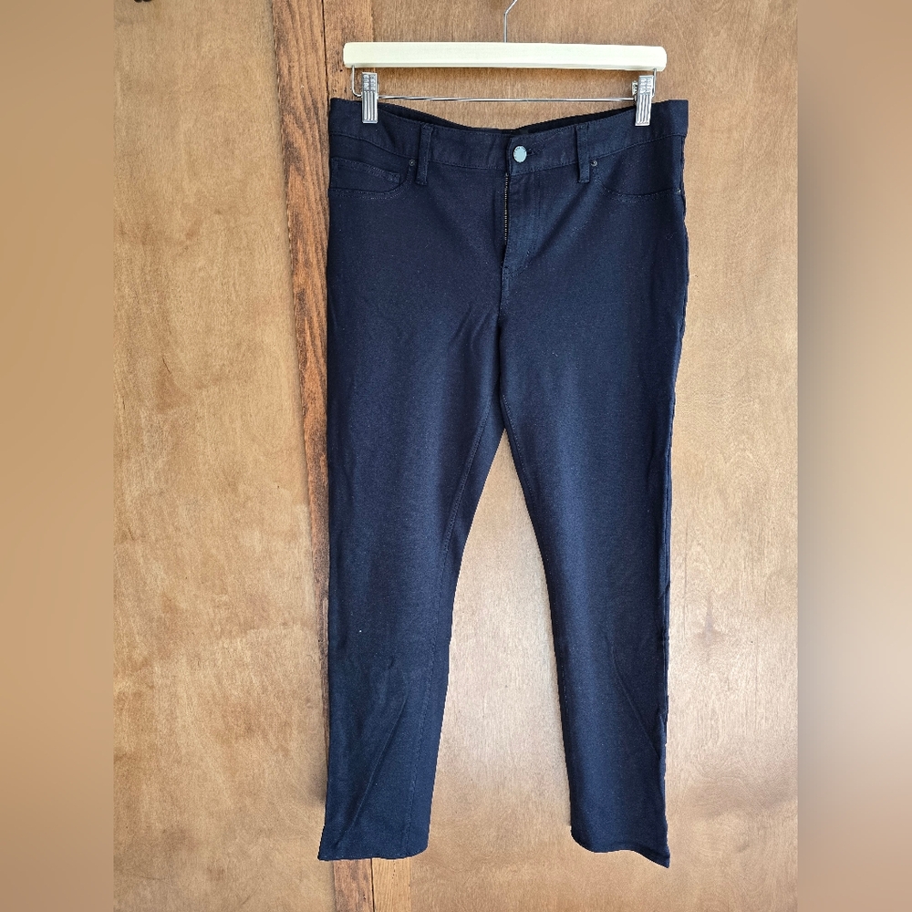 Calvin Klein Navy Skinny Business Casual